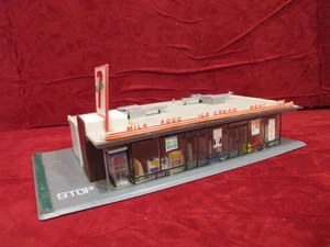 N & HO SCALE HOTEL, STORE ,OFFICE, HOUSE , ACCESSORYS EXTRAVAGANZA2~LOT55 - Picture 1 of 15
