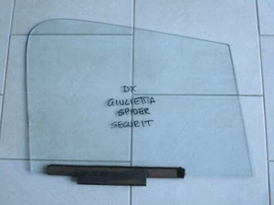VETRO PORTA DESTRA ALFA ROMEO GIULIETTA SPIDER - PASSO CORTO - ORIGINALE - Picture 1 of 2