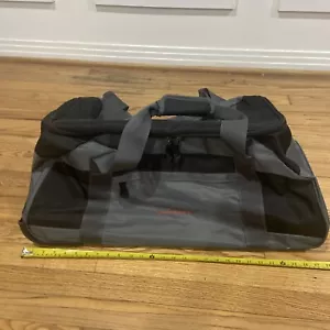 Bolsa de lona con ruedas Eddie Bauer negra y gris asa - Imagen 1 de 12
