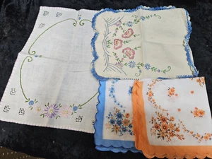 2 VINTAGE Taschentücher und 2 Stufen verwenden die Stickerei auf Vintage 2 wunderschön - Bild 1 von 5