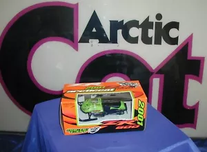 ARCTIC CAT DIECAST SNOWMOBILE 2001 ZR 800 - TOY - COLLECTIBLE - Picture 1 of 9