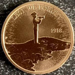 2018 $1 ANZAC REMEMBRANCE Red Poppy Choice UNC in 2x2 Coin Holder - Picture 1 of 3
