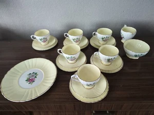 Rare Royal Grafton Yellow Floral 21 Piece Tea Set Beautiful Lemon Gold Trim - Picture 1 of 13