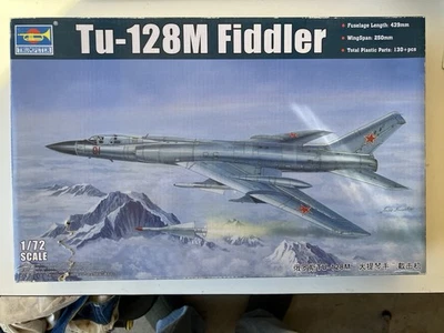 Tupolev Tu-128 violinista, trompetista 1/72 Foto 1 de 3