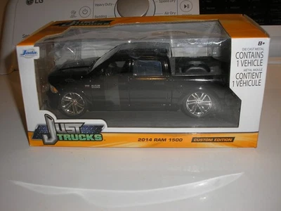 Jada 1/24 Custom Edition Just Trucks 2014 Dodge Ram 1500 Crew Cab Boxed Free SH - Image 1 of 4