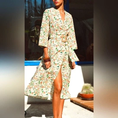 Nuevo con etiquetas Vestido Zara Grande Floral Multicolor Popelina Cierre con Botones Cinturón Midi Foto 1 de 4
