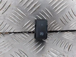 Bouton Interrupteur - RENAULT LAGUNA III (3) - De 10-2007 à 10-2010 - Picture 1 of 3