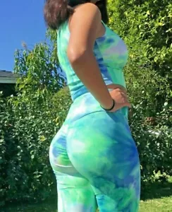 D"YUKI Ruched Set 2 Pcs Scrunch Legging & Top zip Up Tie Dye Activewear L /XL - Picture 1 of 10