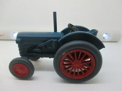 Hanomag R25 Trattore, Metallo, Kleinserie Verso Wiking-Handmuster, 1:50 (GK103 - Immagine 1 di 4