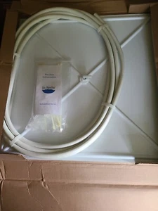 Inbrella 100 White Polystyrene Plastic Ceiling Tile Leak Diverter, 2' X 2' - Picture 1 of 1