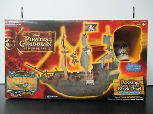 Pirates of the Caribbean At Worlds End Rocking Radio Control Black Pearl 
