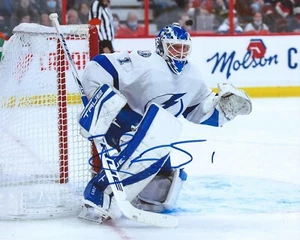 Brian Elliott Signed 8x10 Photo Tampa Bay Lightning Autographed COA - Picture 1 of 1