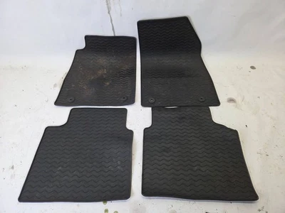Saab 9-5 2010 Car floor mat set 13287720 AGS12504 - Image 1 of 4