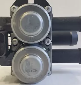 OEM Bosch Heater Control Valve - Audi Lamborghini PN# 400820036A- R8 & Gallardo - Picture 1 of 2