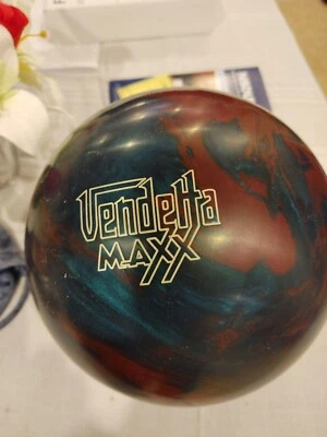 Bola de boliche DYNOTHANE VENDETTA MAXX *NUEVA EN CAJA* 16 LB (MUY RARA) |ENVÍO GRATUITO| Foto 1 de 2