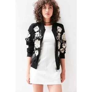 NEW Kimchi Blue Molly Embroidered Bomber Jacket Zip up black multi floral SZ XS - Picture 1 of 9