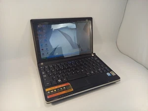 Samsung NC10 Netbook With Box and Accessories - Picture 1 of 23