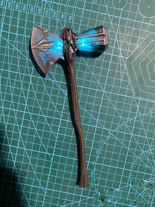 Hottoys HT MMS557 1/6 Scale Thor 8.0 Glow Axe Figure LED Light Up Stormbreaker - Picture 1 of 6