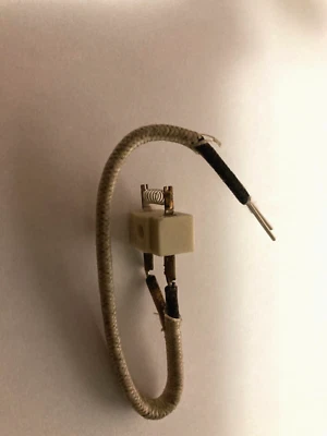 Encendedores de bobina incandescente de quemador superior de cocina de gas Roper de colección Foto 1 de 2