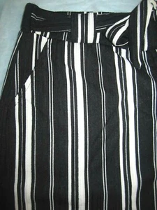 Rene Ricci Women's summer Shorts Elastic Waist Black/White Sz L - Picture 1 of 4
