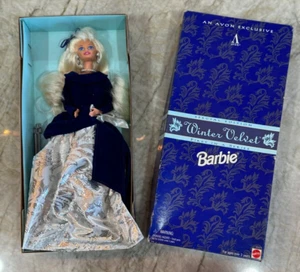 Barbie bambola velluto invernale edizione speciale esclusiva Mattel Avon 1995 nuova in scatola - Foto 1 di 6