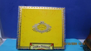 Caja de cigarros rectangular Partagas Flor de Tabacos (9 X 8 X 1 pulg.) - Imagen 1 de 2