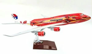 Air Malaysia 747 Red Flower Large Plane ✈️ Model Airplane Apx 45 Cm Solid Resin - Picture 1 of 7