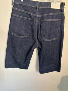 Pantalones Cortos de Jean Largos Everlane The Cheeky para Mujer Azul Denim Dobladillo Crudo Envejecido NUEVOS 36 - Imagen 1 de 6