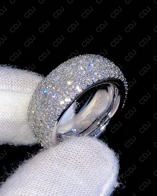 真品莫桑石婚礼礼物 4 男式圆形永恒镶嵌戒指 925 银 — 第 1/4 张图片