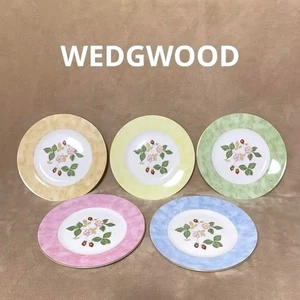 Wedgwood Wild Strawberry Full Rim Plate Bone Chine Made in England 5 Colors Set - Picture 1 of 10