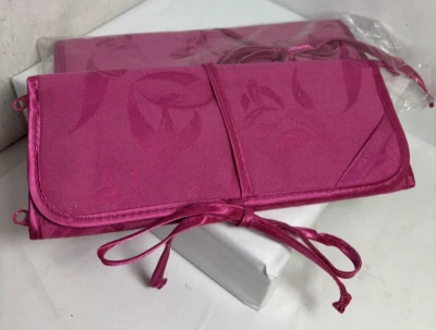 NUEVO bolso de colección Mary Kay triple cosmético/joyería ROSA INTENSO suave satinado tela damasco Foto 1 de 4