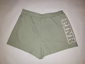 XXL NWT VICTORIA'S SECRET PINK IVY FLEECE RELAX FIT GARDEN GREEN SHORTS - Picture 1 of 2