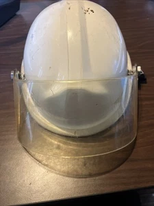 Bullard Firedome FX Fire Fighting Helmet - Picture 1 of 8