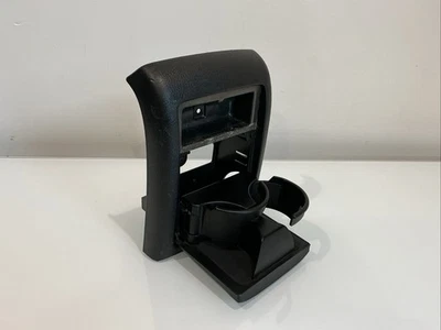 2004 - 2009 Subaru Outback Legacy задняя центральная консоль подстаканник 92113AG020 #G40 - Изображение 1 из 4