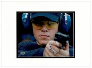 Matt Damon Autograph Signed Photo - Jason Bourne - Picture 1 of 3