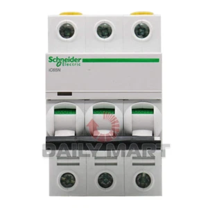 New In Box SCHNEIDER IC65N Circuit Breaker Switch 3P C 32A - Picture 1 of 1