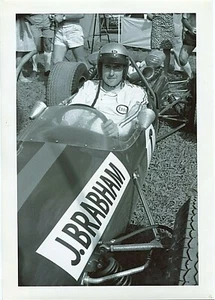 [MOTOR RACING] Jack Brabham - Picture 1 of 2