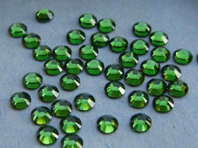 SS30 TRÉBOL VERDE Preciosa Máxima pedrería 36 piezas Foto 1 de 1