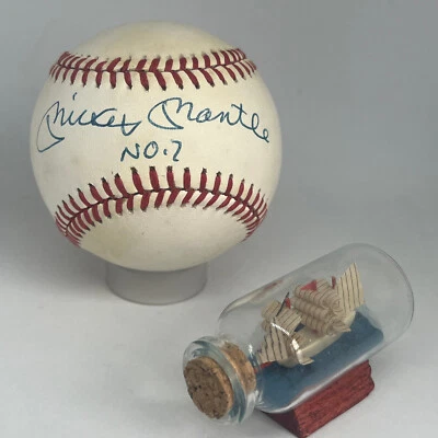 Mickey Mantle signed Rawlings OAL Baseball Inscribed No. 7 JSA Auto Grade 9 3507 - Image 1 of 4