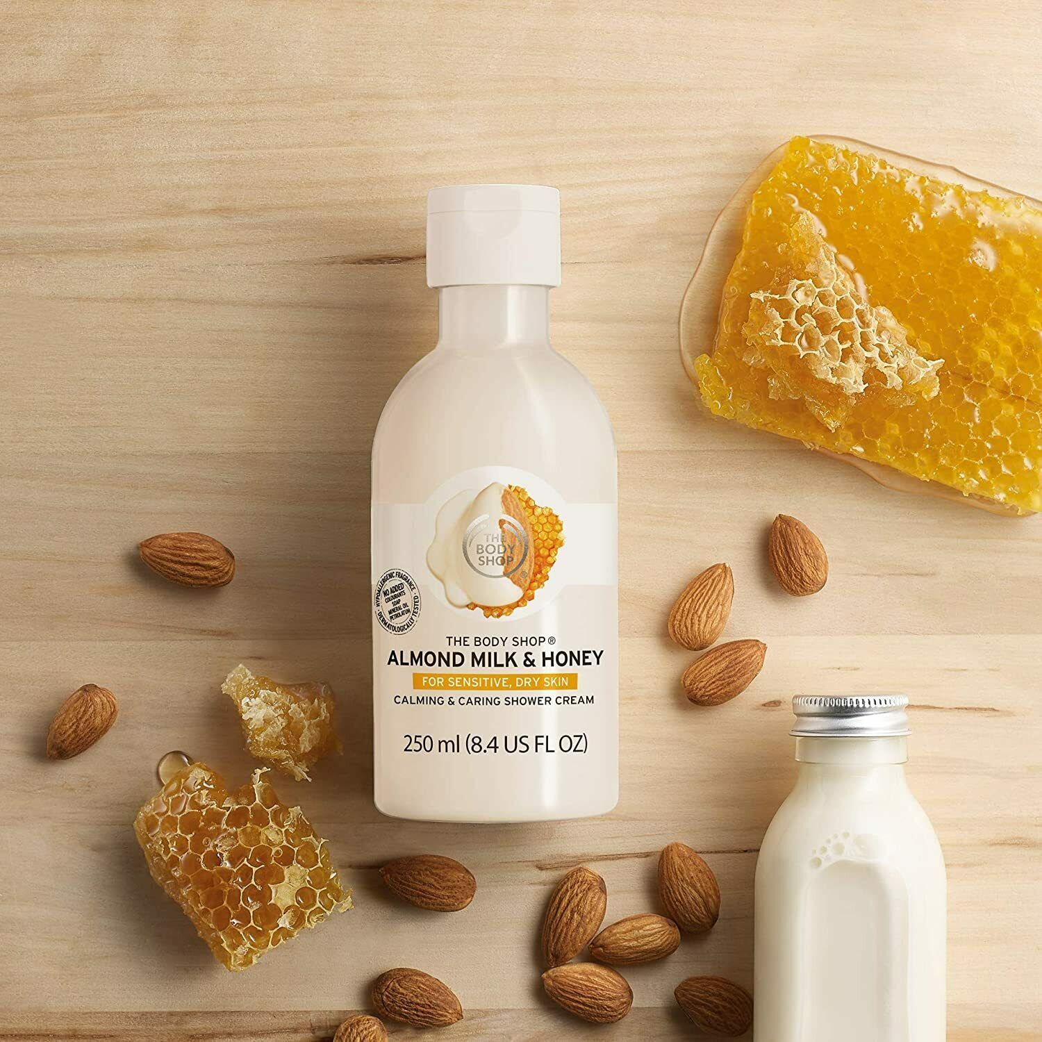 Миндальный гель для душа. Молочко для тела Almond Milk Honey. The body shop Almond Milk and Honey. Крем Almond Milk and Honey. Almond Milk the body shop Shower Cream.