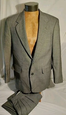 Men Patrick James Gray Polka Dot Wool Two Button Pleat Suit 41S 33x30 VTG NWD - Image 1 of 4