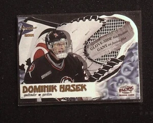 2000-01 McDonald's Pacific Glove Side Net Fusions #1 Dominik Hasek SL@MAE2 - Picture 1 of 2