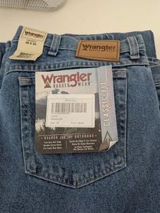 Wrangler Rugged Wear Jeans Size W46 L34 Blue Regular Fit Straight Leg New BNWT - Picture 1 of 3