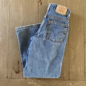 Vintage Levis Jeans, Size 10 Slim 550 Tag Relaxed Fit 90’s Grunge Y2K - Picture 1 of 7