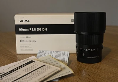 SIGMA Sony E-mount Lens 90mm F2.8 DG DN Contemporary - Image 1 of 4