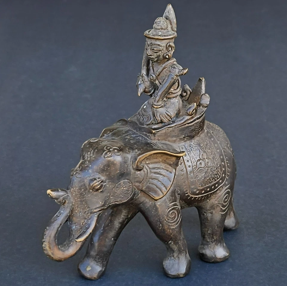 Antigua escultura de bronce hindú indio de 1900 elefante y jinete de Shiva Foto 1 de 4