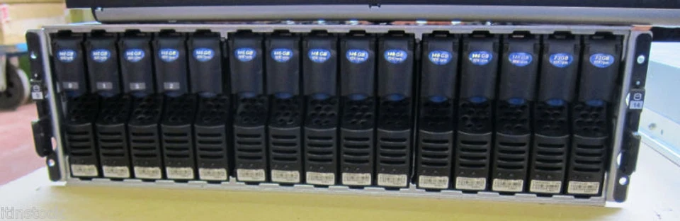 EMC KAE 005048290 Storage array with 13 x 146gb 2 x 73G - Image 1 of 1