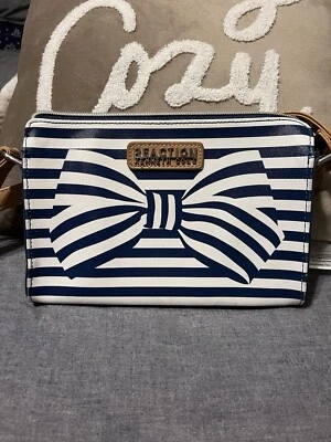 Kenneth Cole Reaction Shoulder BSG Foto 1 de 4