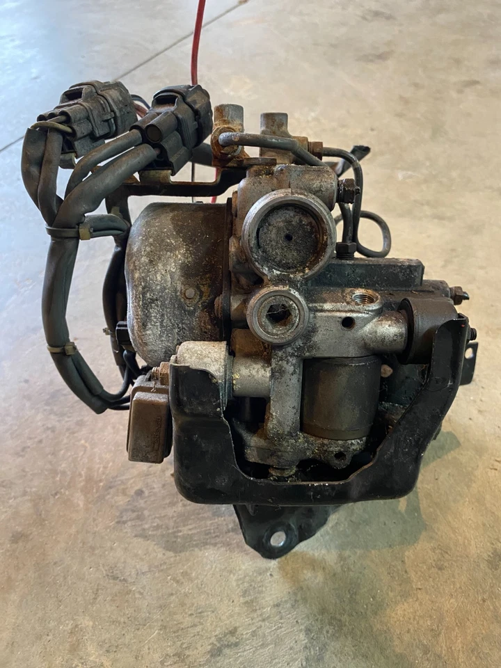 93 94 1993 LEXUS LS400 BOMBA ABS CON CONTROL DE TRACCIÓN FRENOS ANTIBLOQUEO Foto 1 de 4