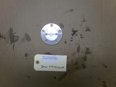 Harley Heritage Softail Classic 2010 pequeña cubierta de distribución Foto 1 de 4